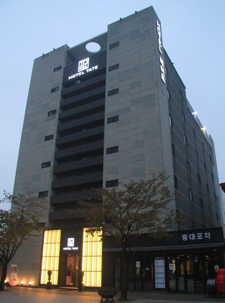 Hotel Tate Suwon Exteriör bild